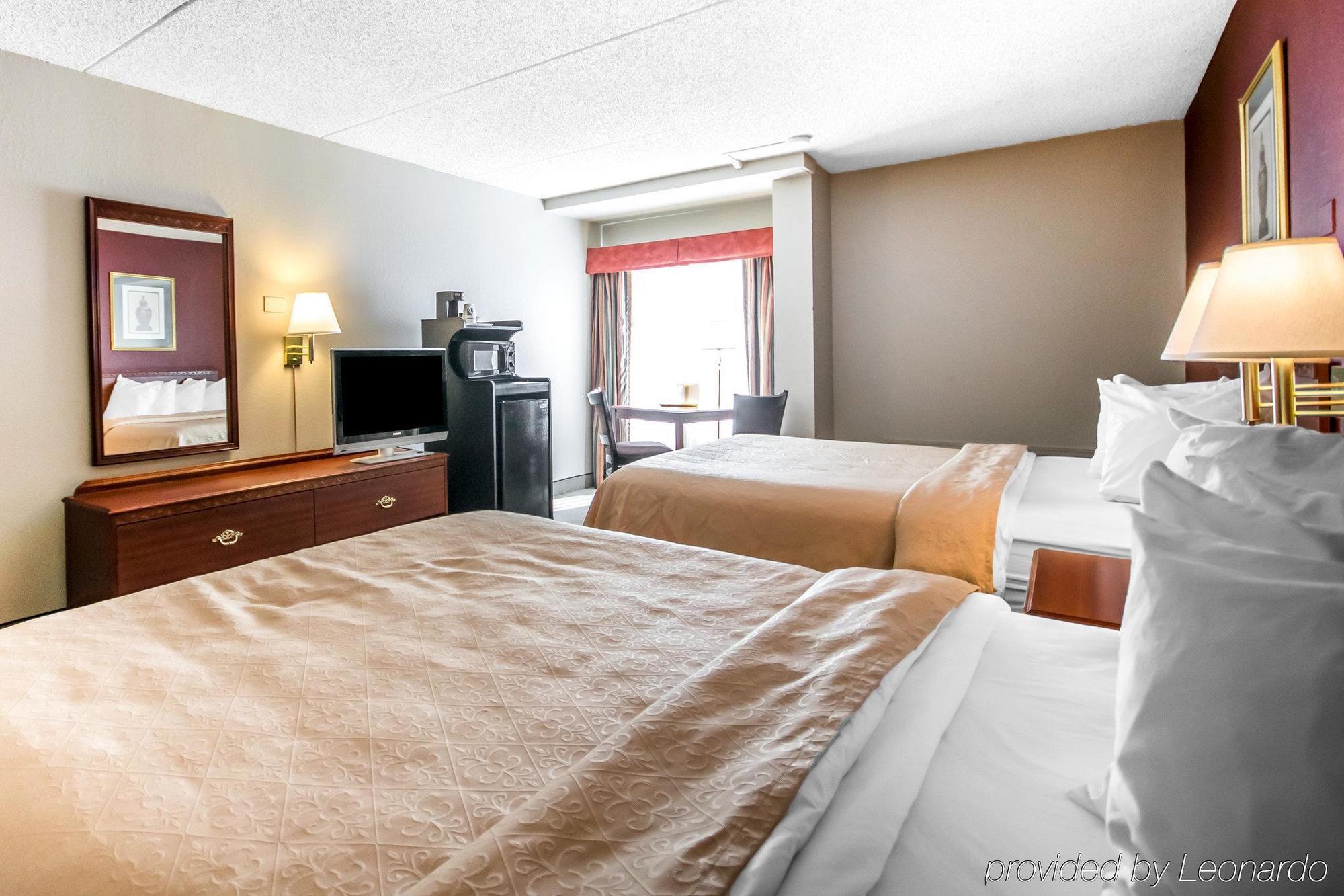 Quality Inn & Suites Elizabethtown Eksteriør billede